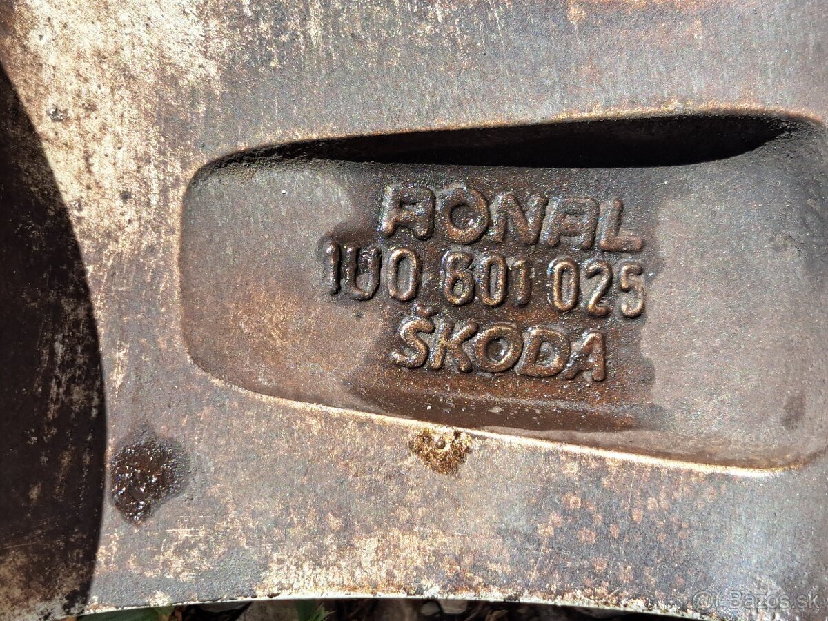 5x100 R15 Škoda 1ks - 4