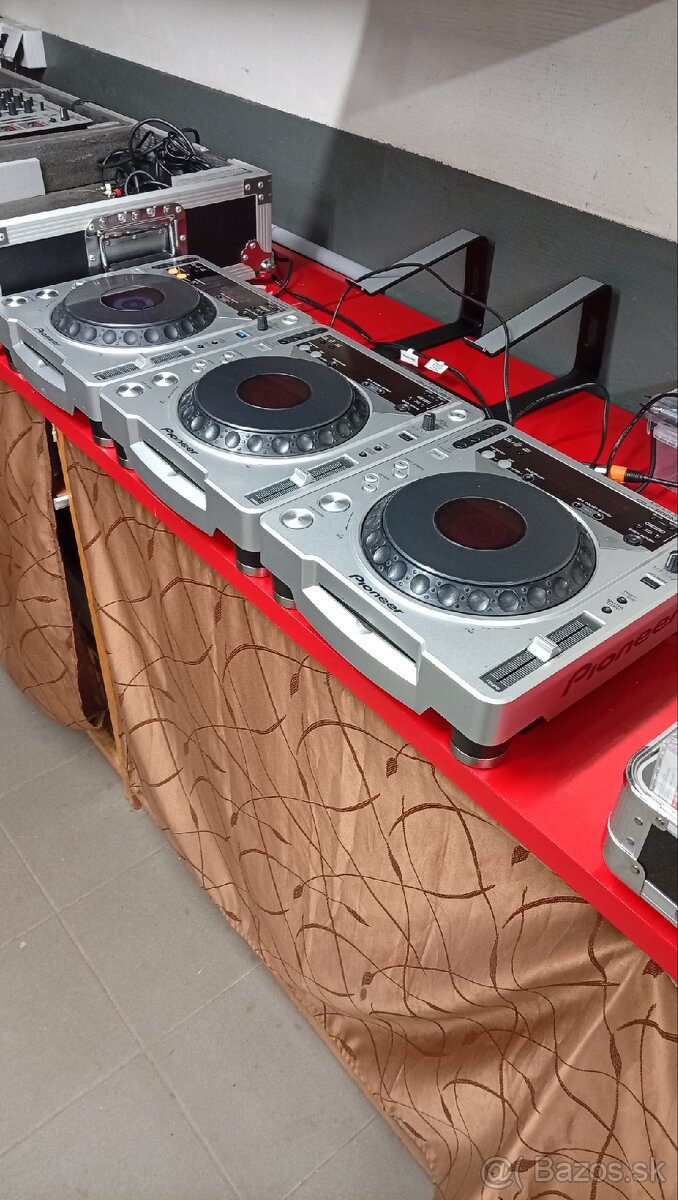 Predám 3krát Pioneer cdj mk2 - 4