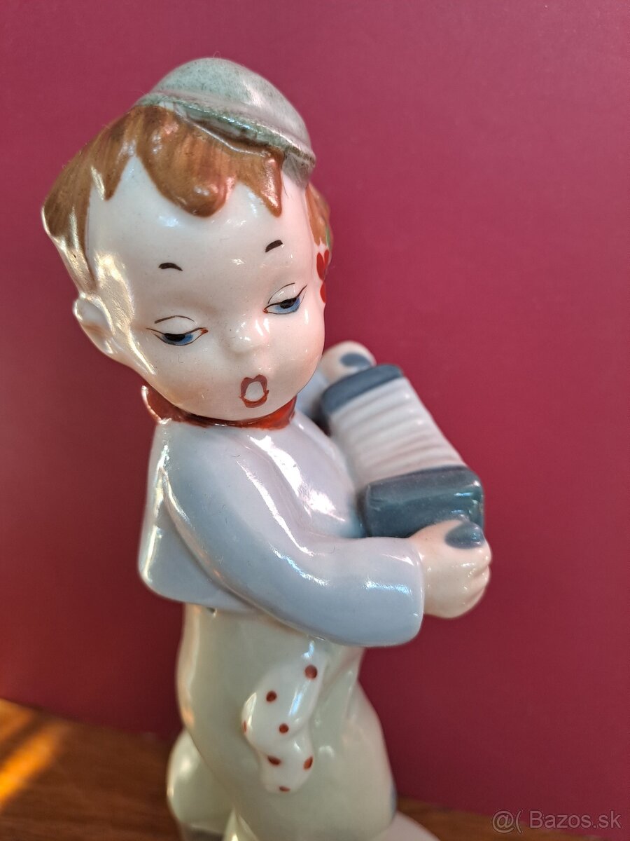 Chlapec s harmonikou - Royal Dux, 1930, Elly Strobach - 4