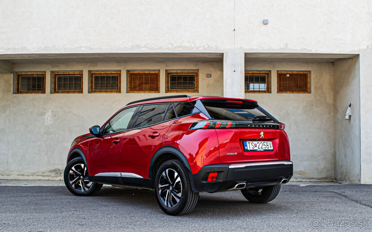 Peugeot 2008 1.2 PureTech Allure 96kW automat - 4
