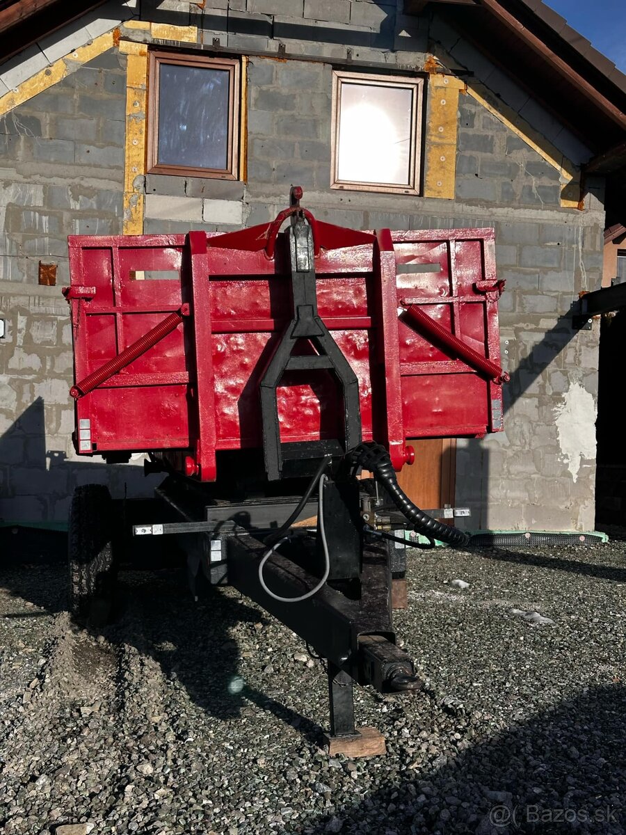 Traktorový nosič kontajnerov - 4