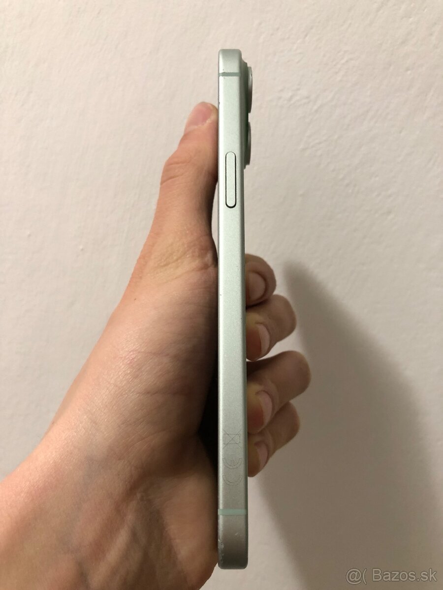 iPhone 15 Plus 256GB - 4