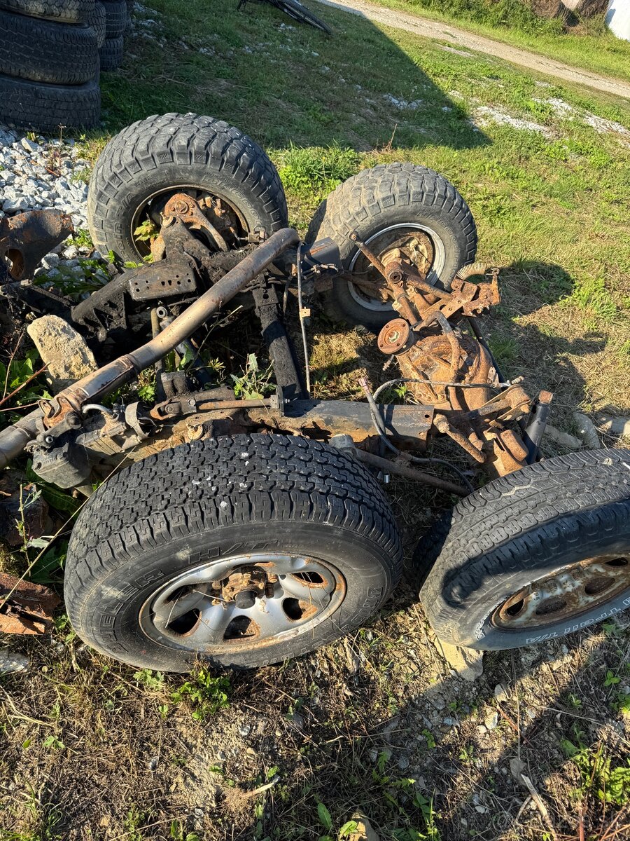 Nissan Terrano náhradné diely - 4