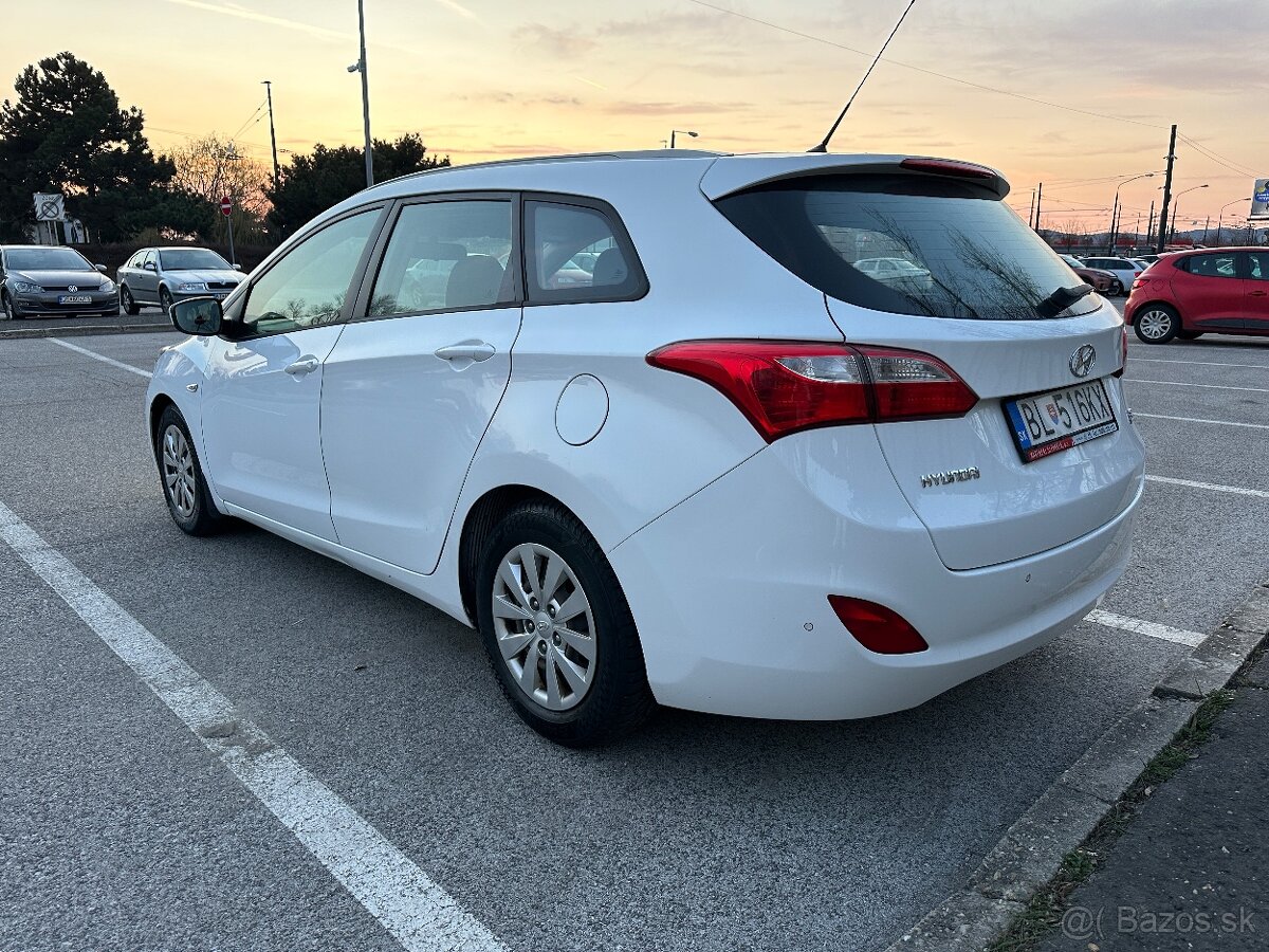 Predám Hyundai i30 1.6 Diesel - 4