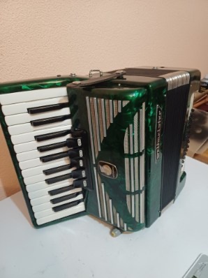 Predám akordoén Weltmeister - 4