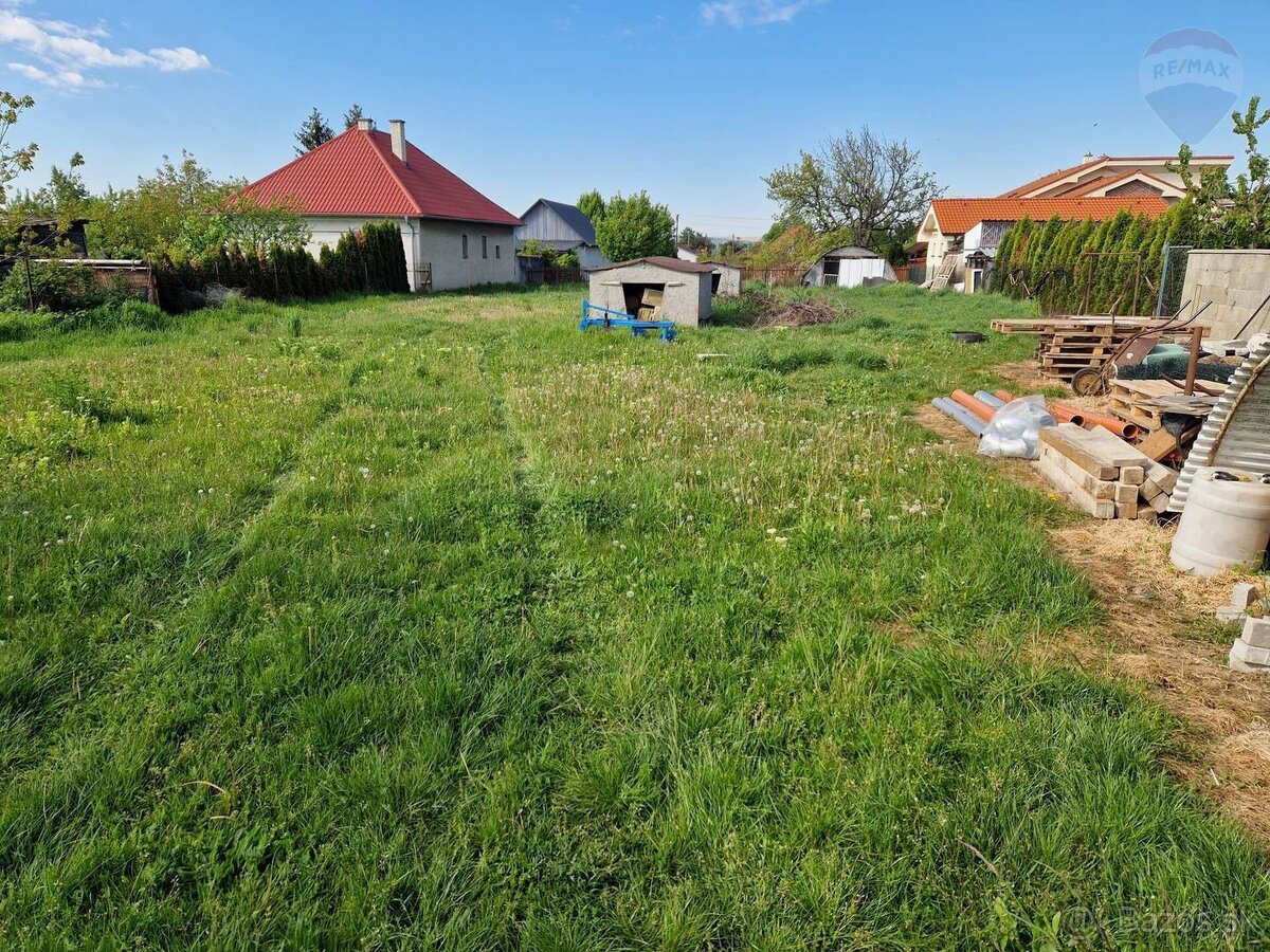 predaj stavebný pozemok Janíkovce - 4