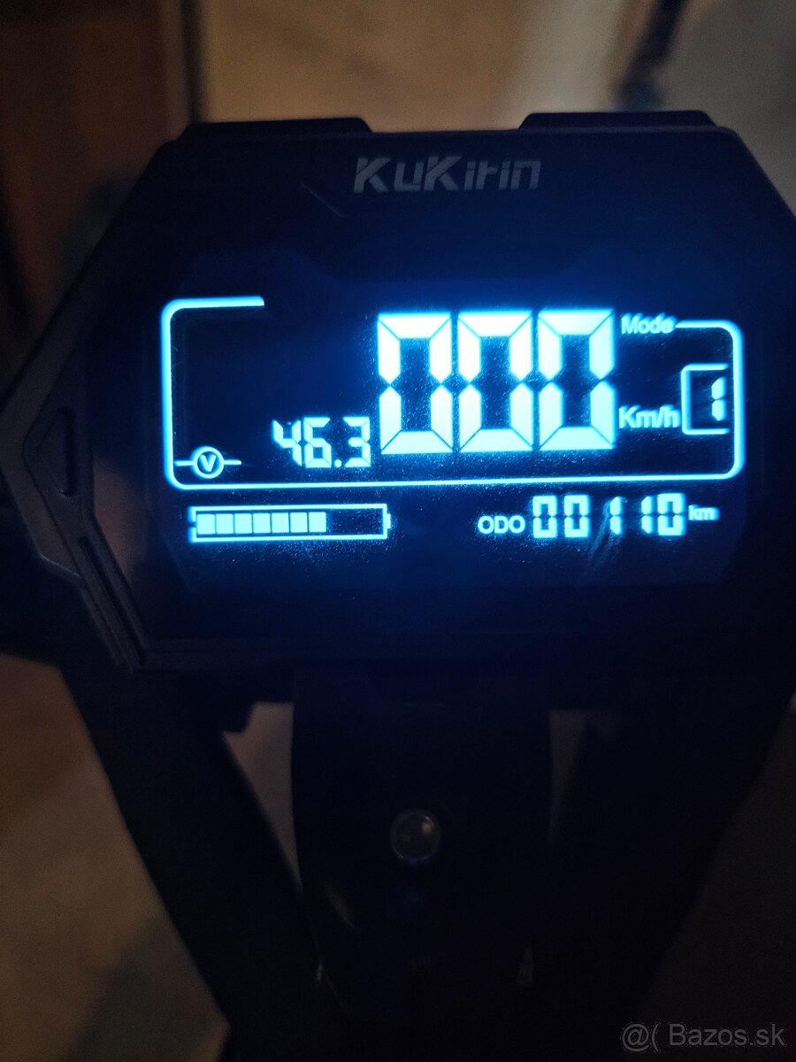 Elektrická kolobežka Kugo M5Pro - 4