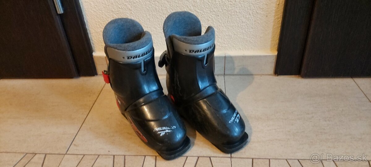 Detské lyže 70 cm a lyžiarky EU 33-35 cena spolu 70 eur - 4