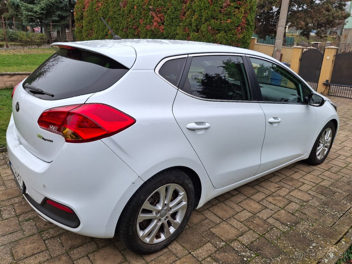 Kia Ceed 2012 - 4