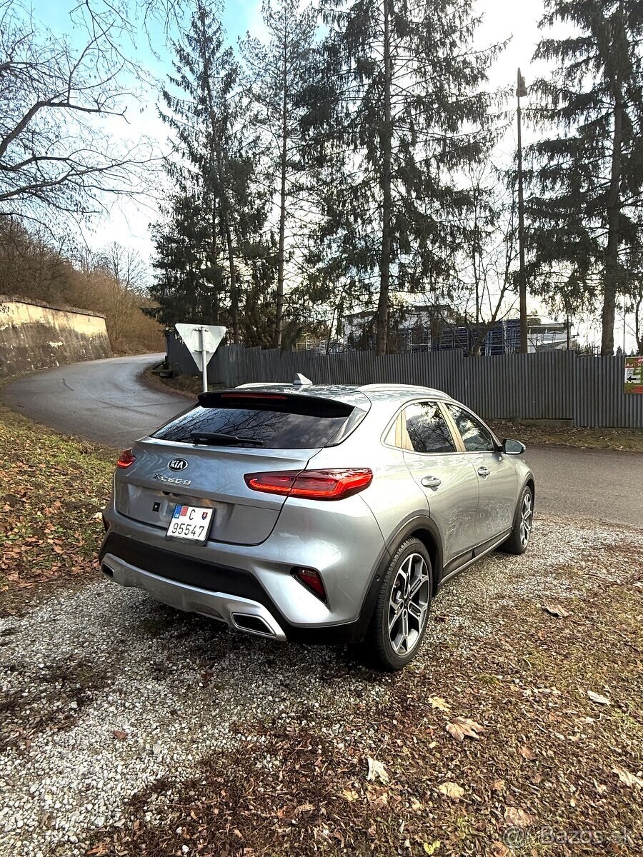 KIA XCeed 1.6 CRDI 100kw Virtual Cockpit,Navi,Kamera,LED - 4