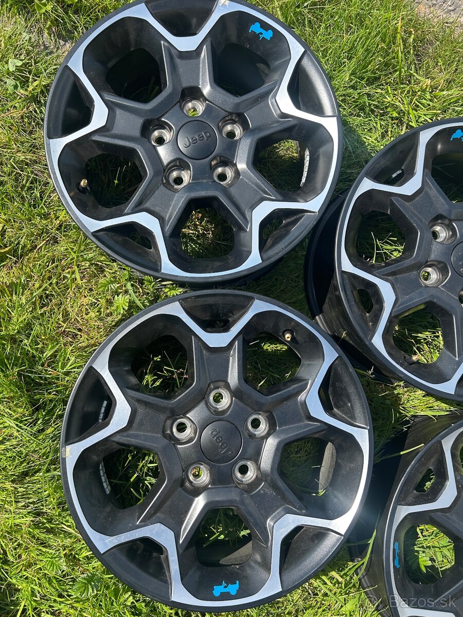 Jeep Wrangler alu 17 originál sada