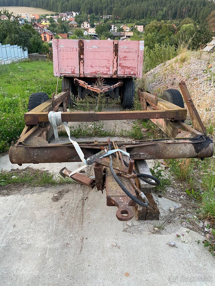 Traktorovy prives kontajnerovy - 4