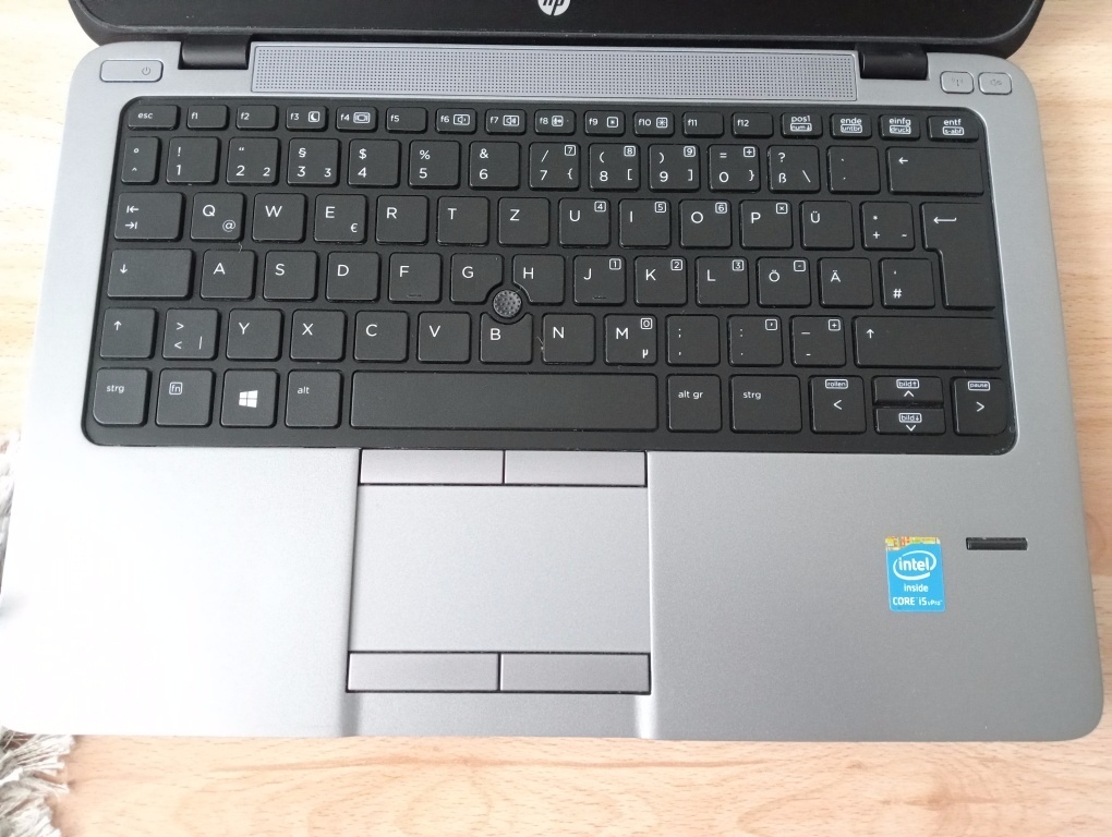 predám 12" HP elitebook 820 g1 / Intel core i5 / 8gb ram - 4