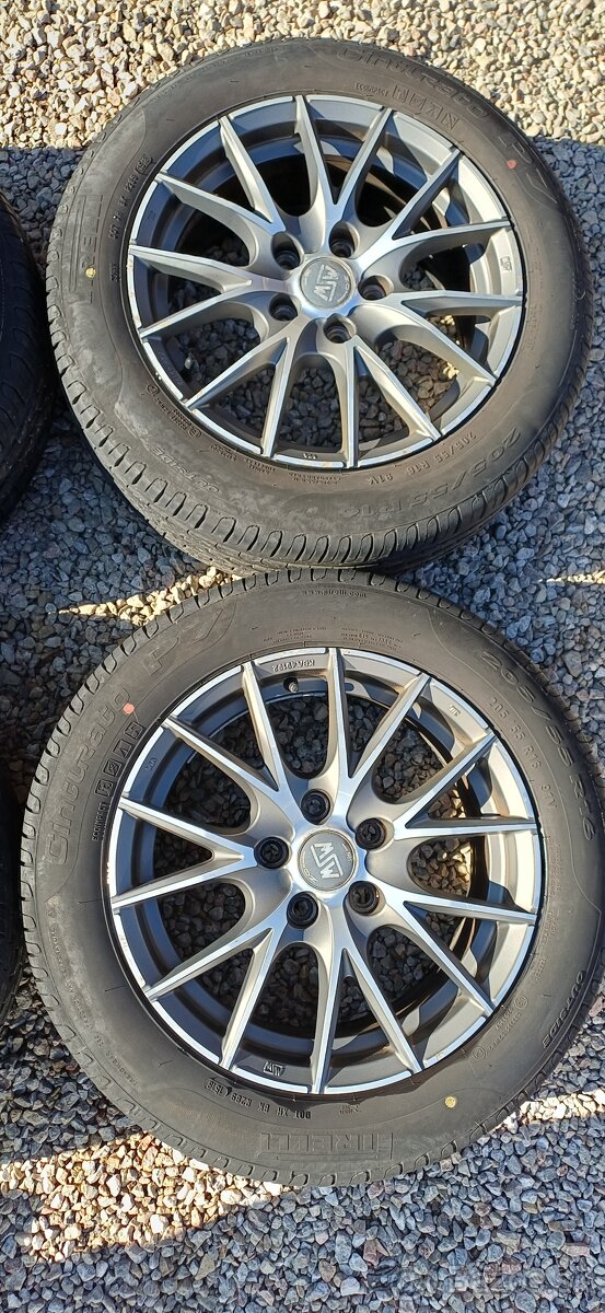 5x112 r16 + letné 205/55 16 Pirelli - 4