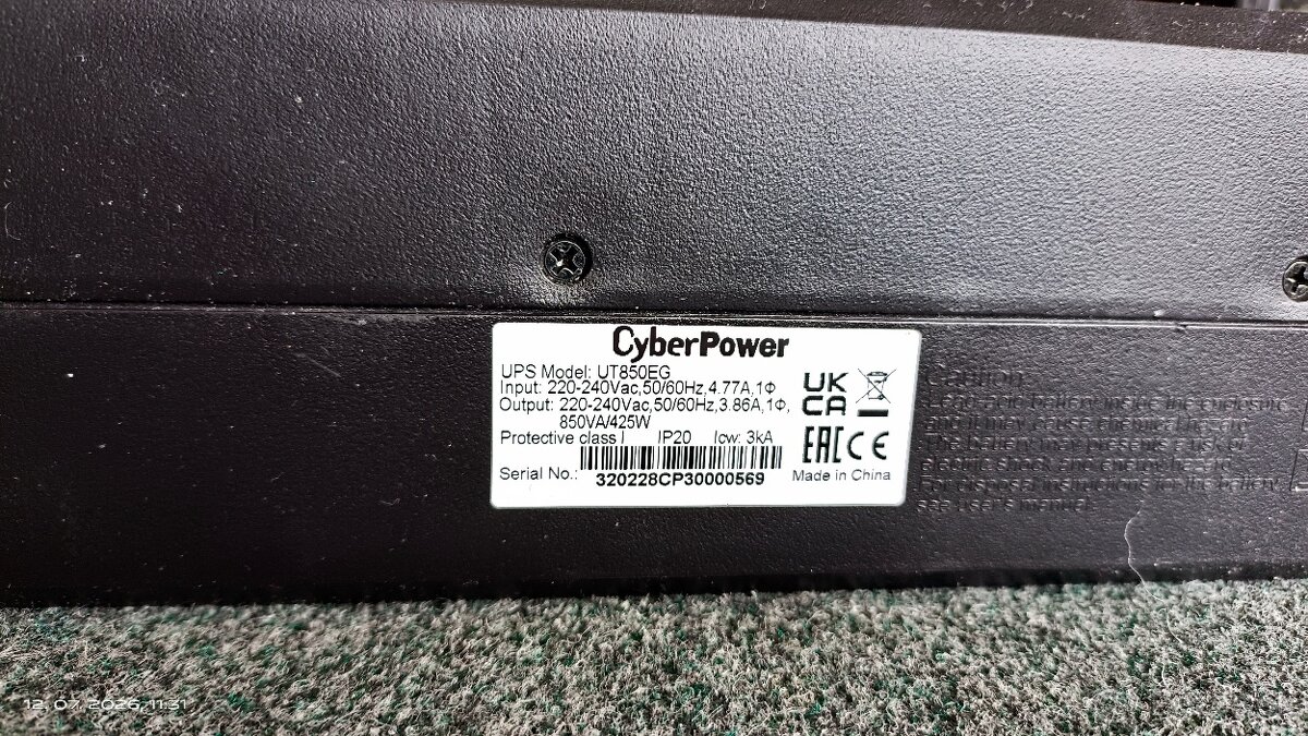 CyberPower UT850EG - 4
