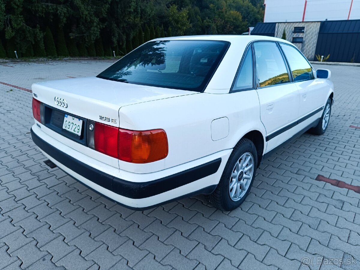 Audi 100 2,8 benzín,175 PS, 5st. manuál,r.v.93 - 4