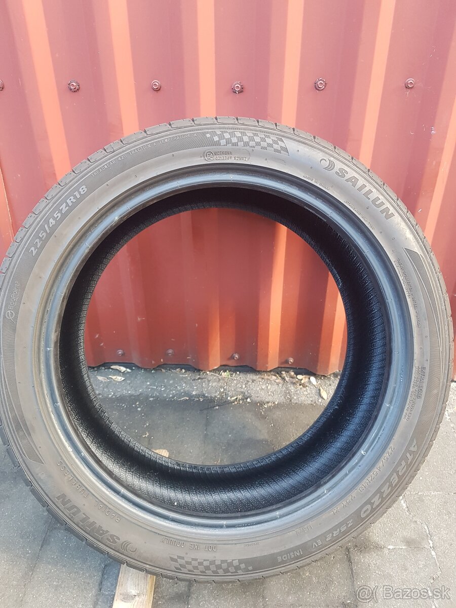 225/45R18 a 235/45R18 kusovky - 4