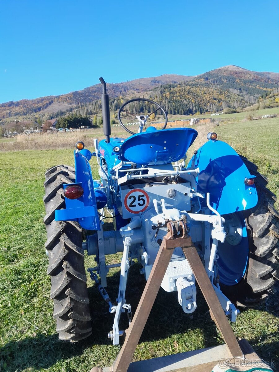 Zetor 25K - 4