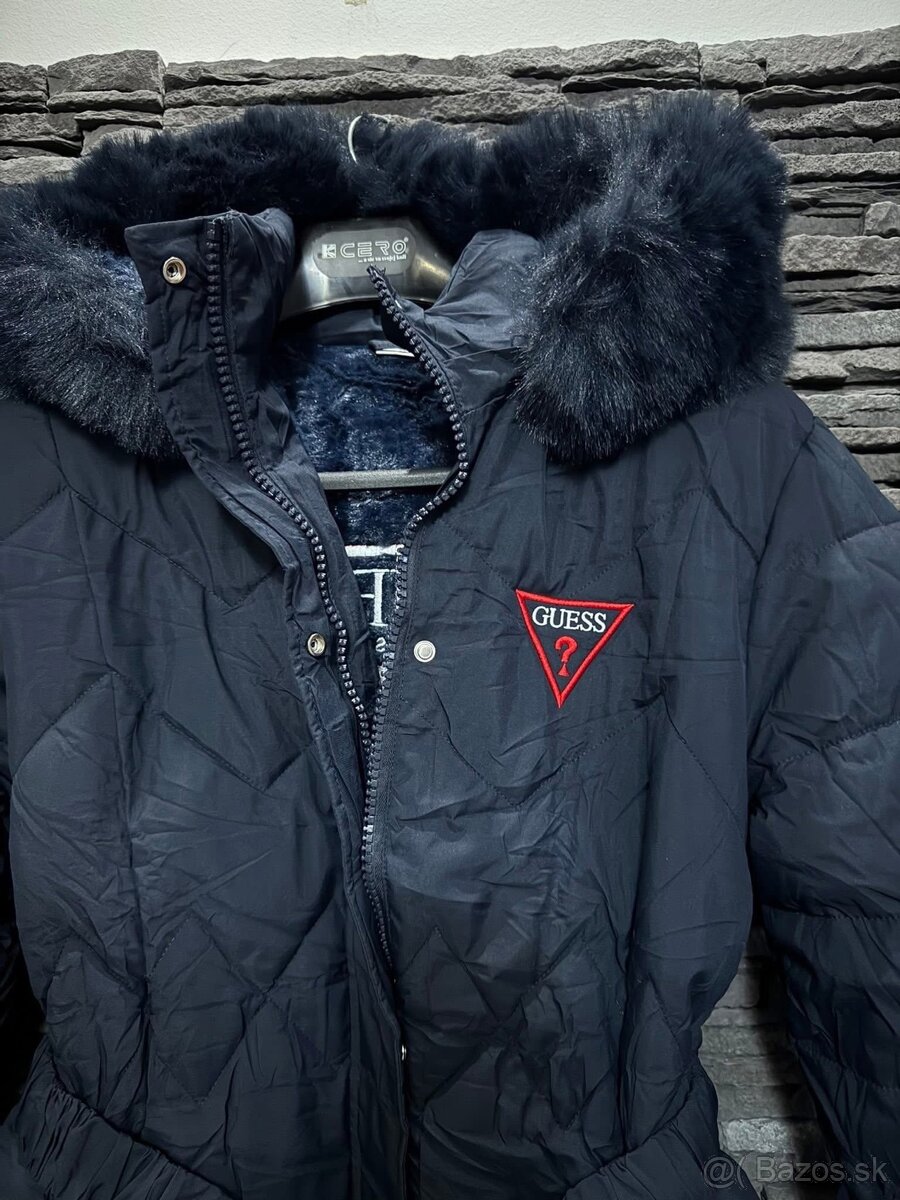 Tmavo modrá bunda Guess - 4