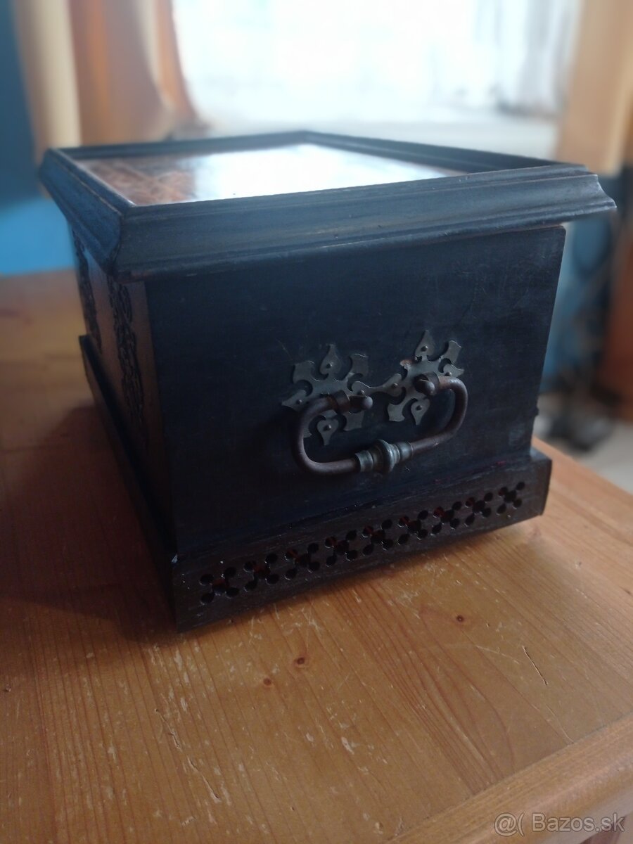 CECHOVNÍ TRUHLICE - 4