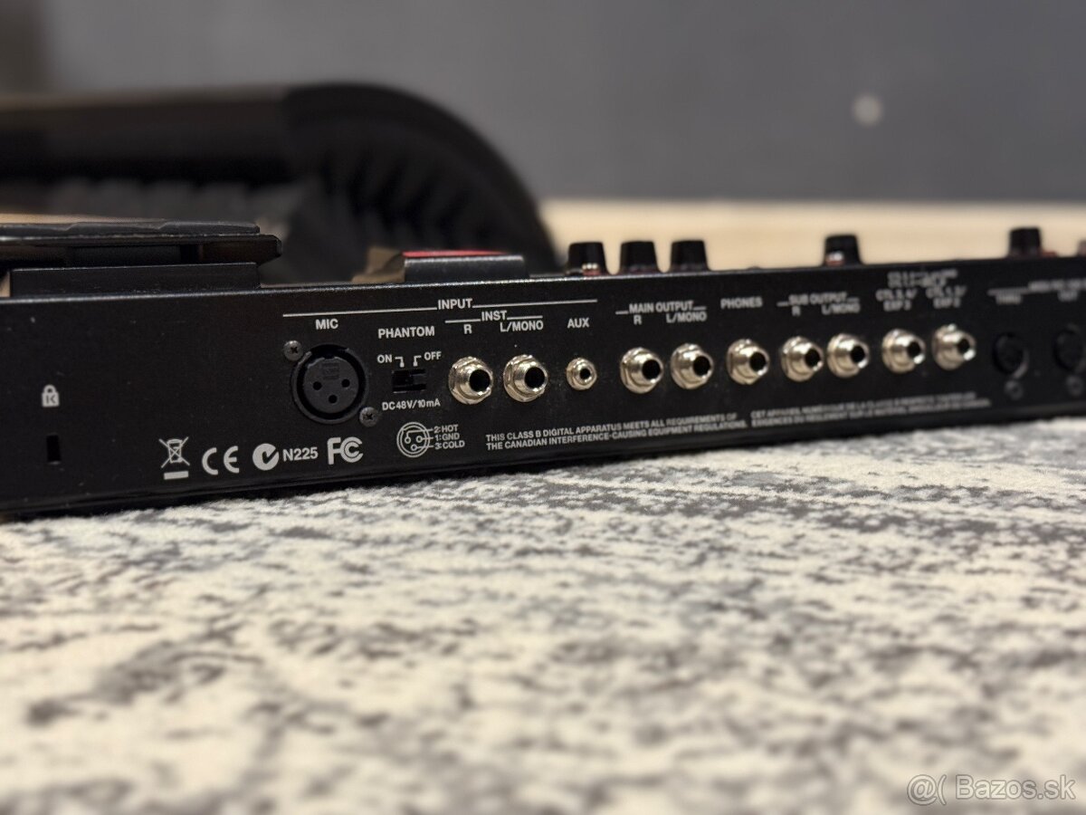 Predám looper Boss RC 300 - 4