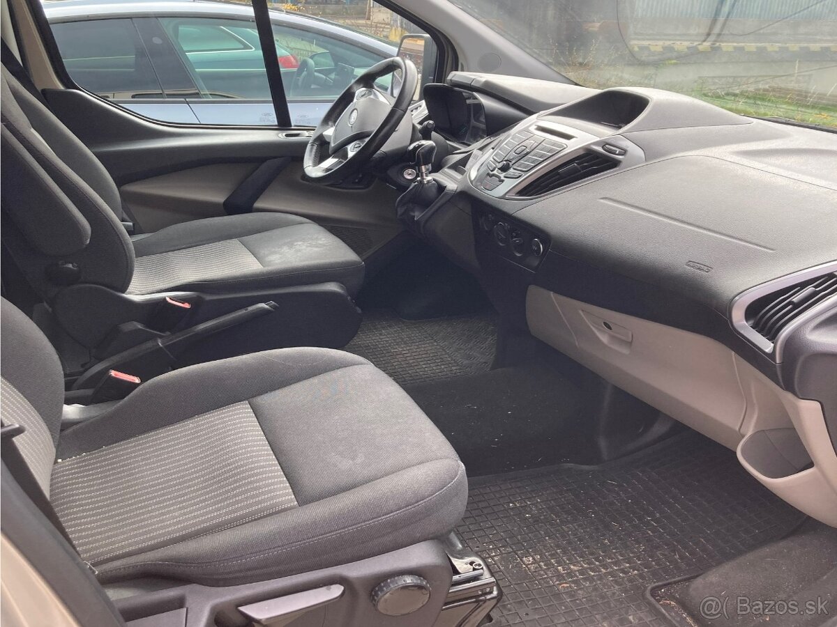 Ford TOURNEO CUSTOM - 4