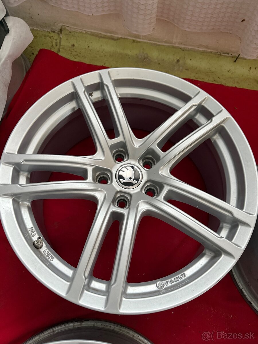 5x112 r18 dezent - 4