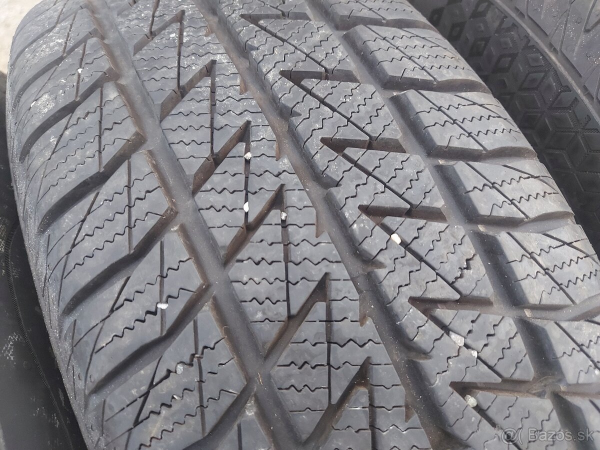215/60R16 BESTDRIVE zimné pneumatiky - 4