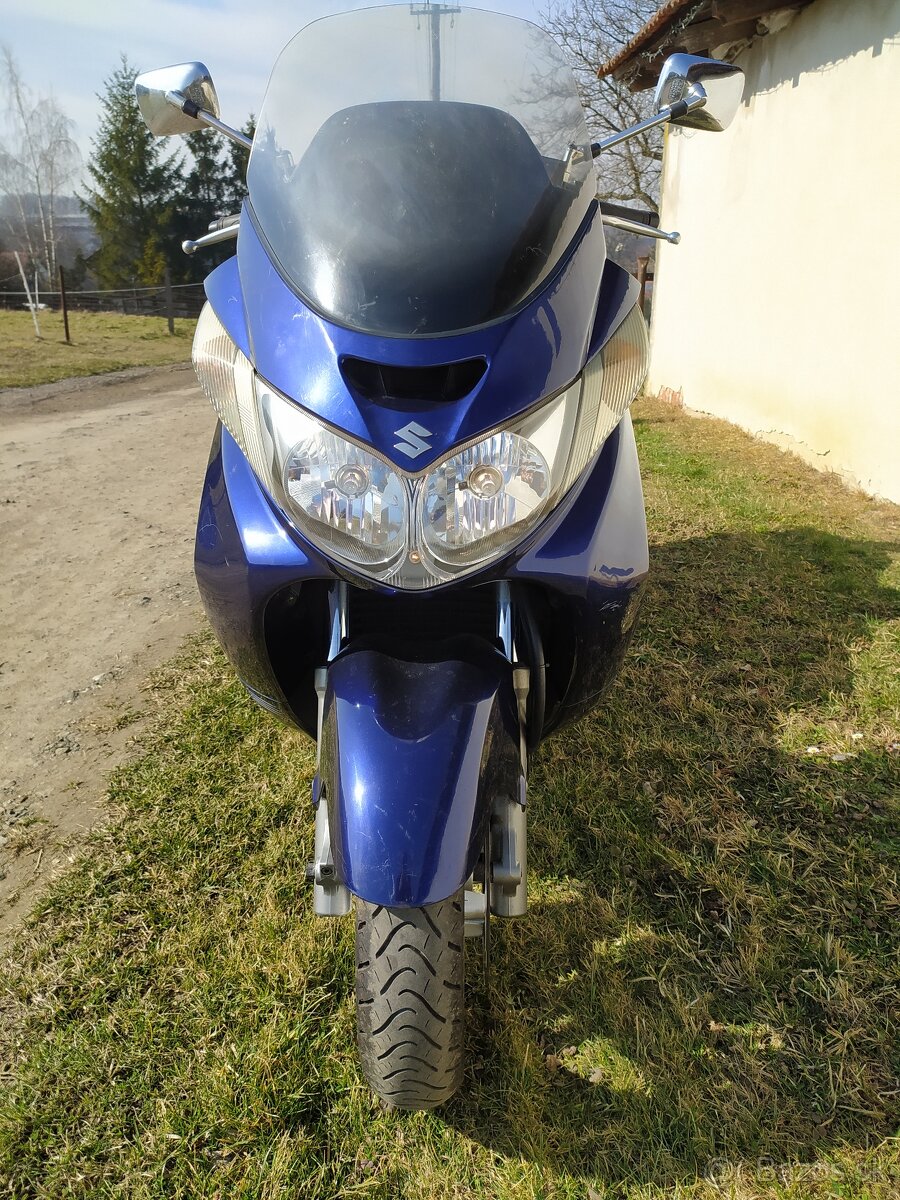 Suzuki Burgman 400 - 4