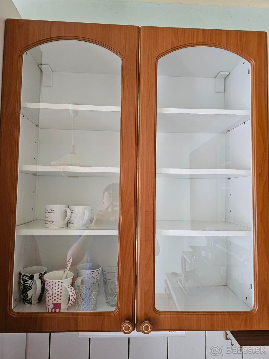 Kuchynská linka - 4