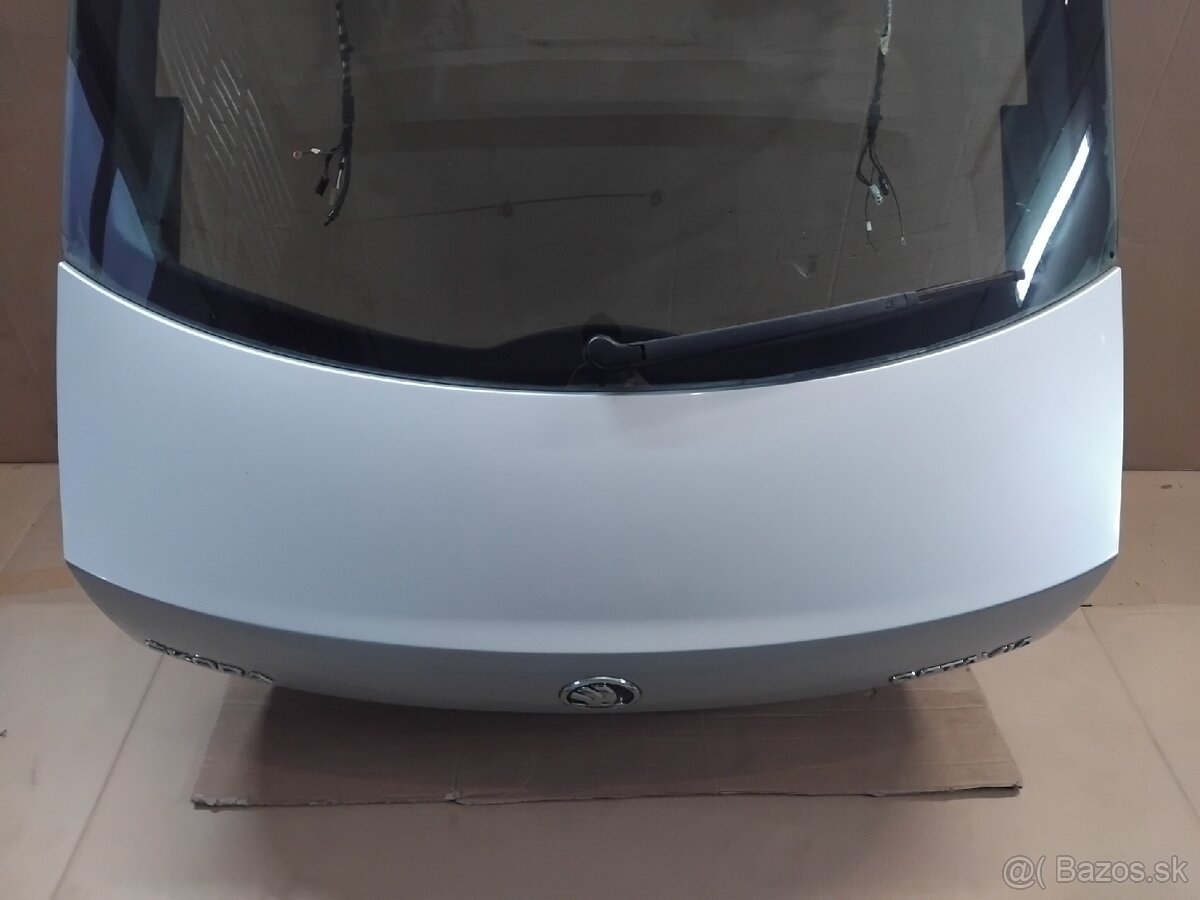 dvere kufra Octavia 3 sedan - 4