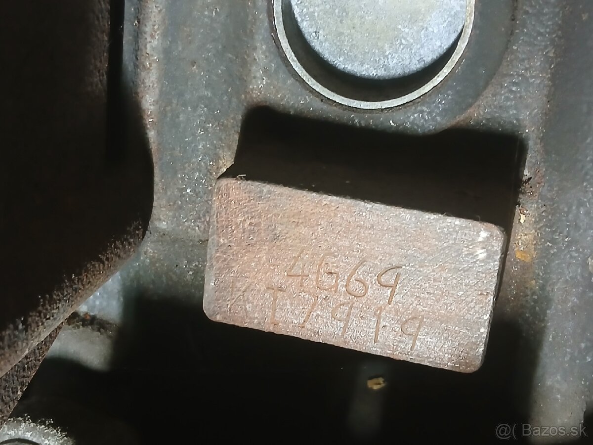 Mitsubishi Grandis 2.4i - motor 4G69 - 4