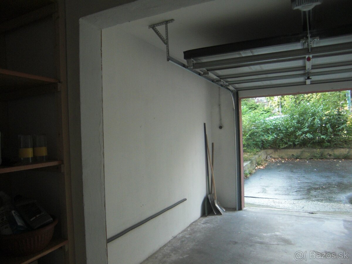 Prenajom garaze Svantnerova - 4
