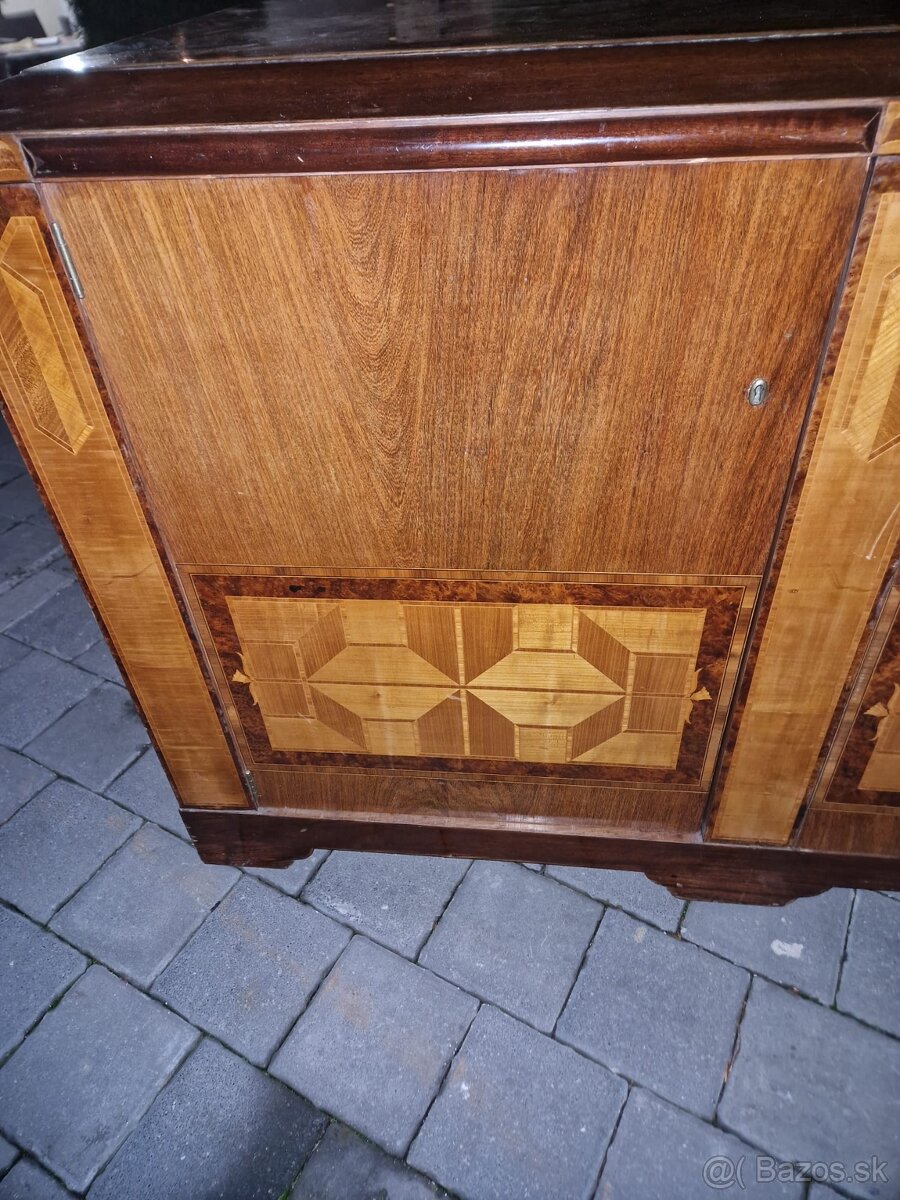 11 - Predám intarzovanú skrinku – umelecký stolársky kus - 4