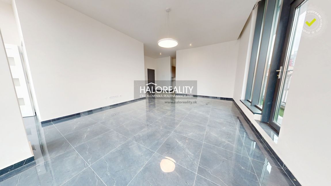 HALO reality - Prenájom, kancelársky priestor Rimavská Sobot - 4