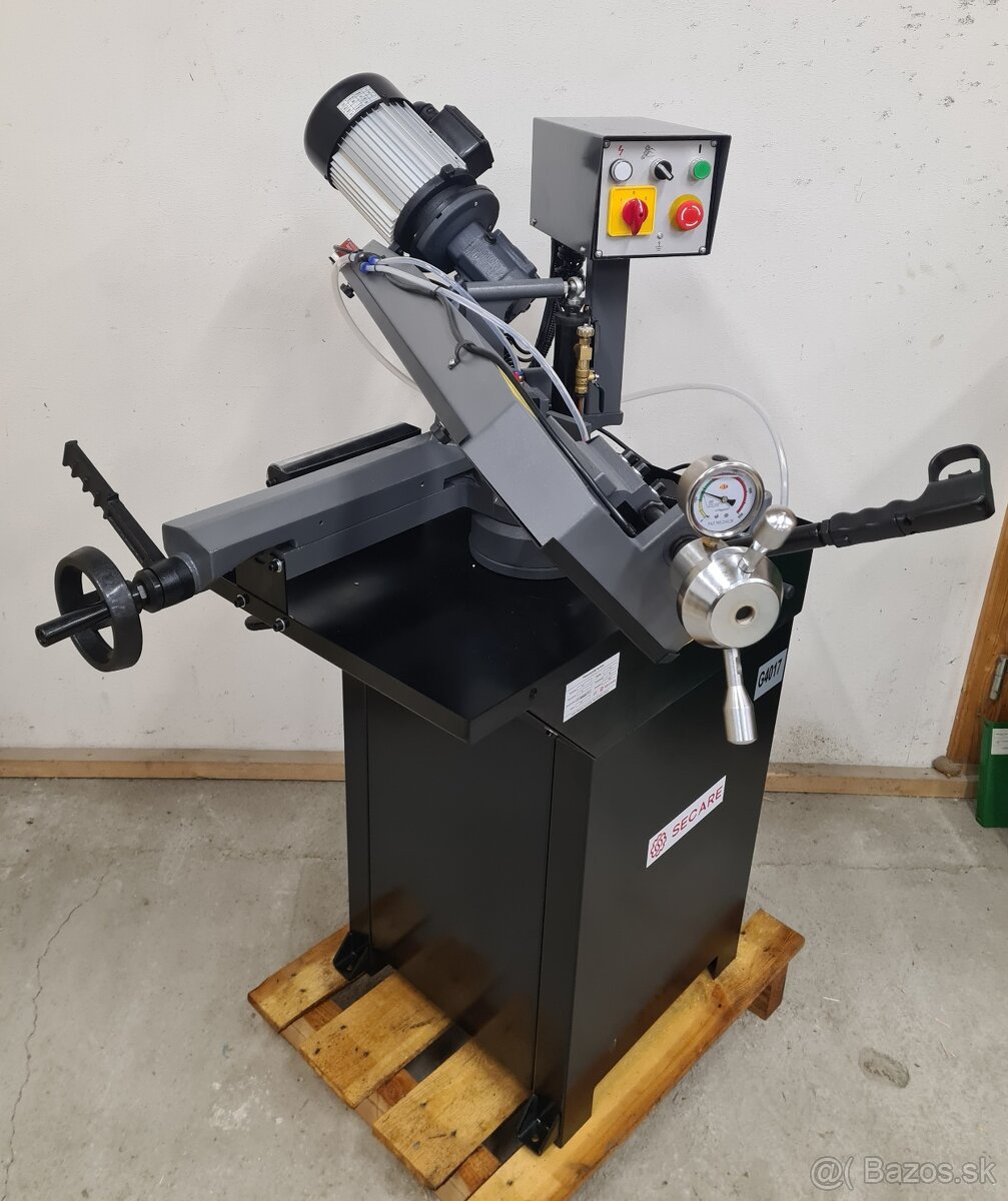 Pásová pila na kov s chladením - 4