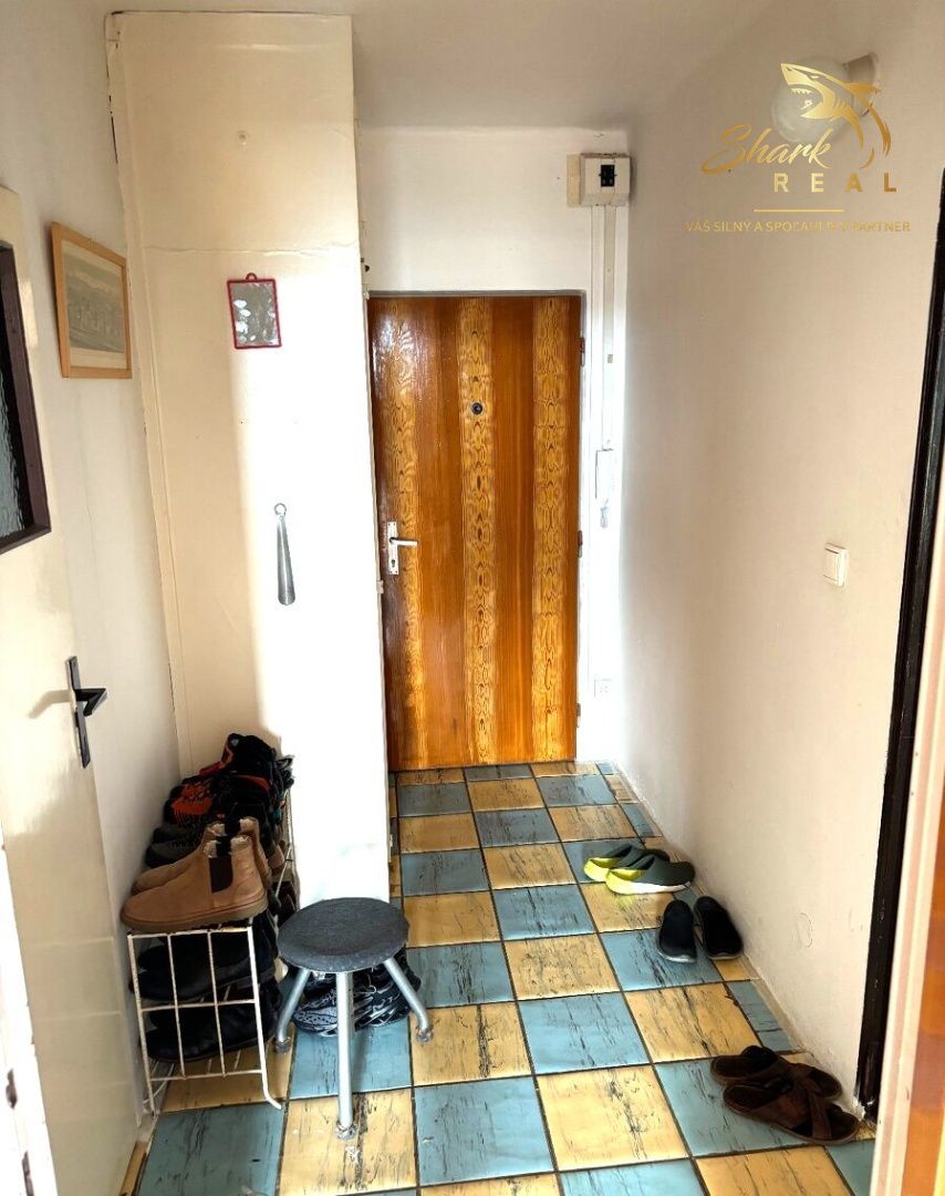 2 IZBOVÝ BYT - S 2 BALKÓNMI S KRÁSNYM VÝHĽADOM - VÝBORNÁ LOK - 4