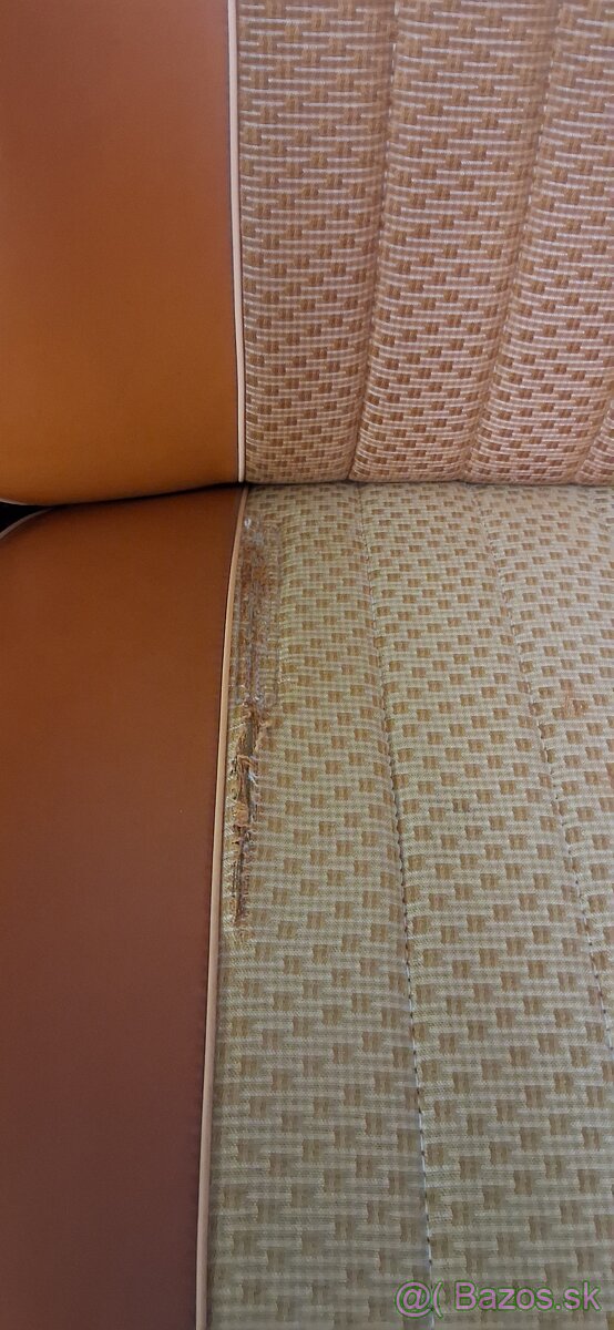 Škoda 100 sedačky - 4