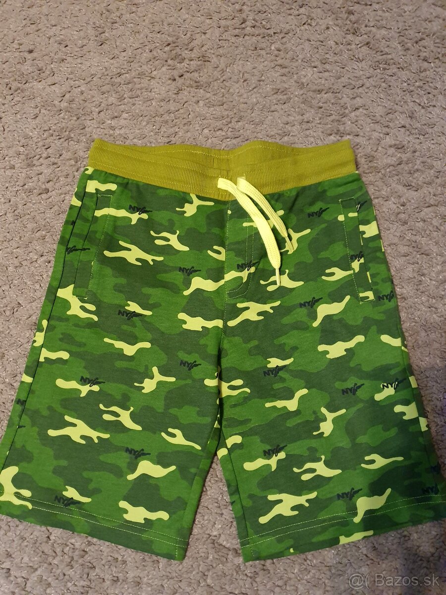 Kraťasy a tričko veľ.134 - 4