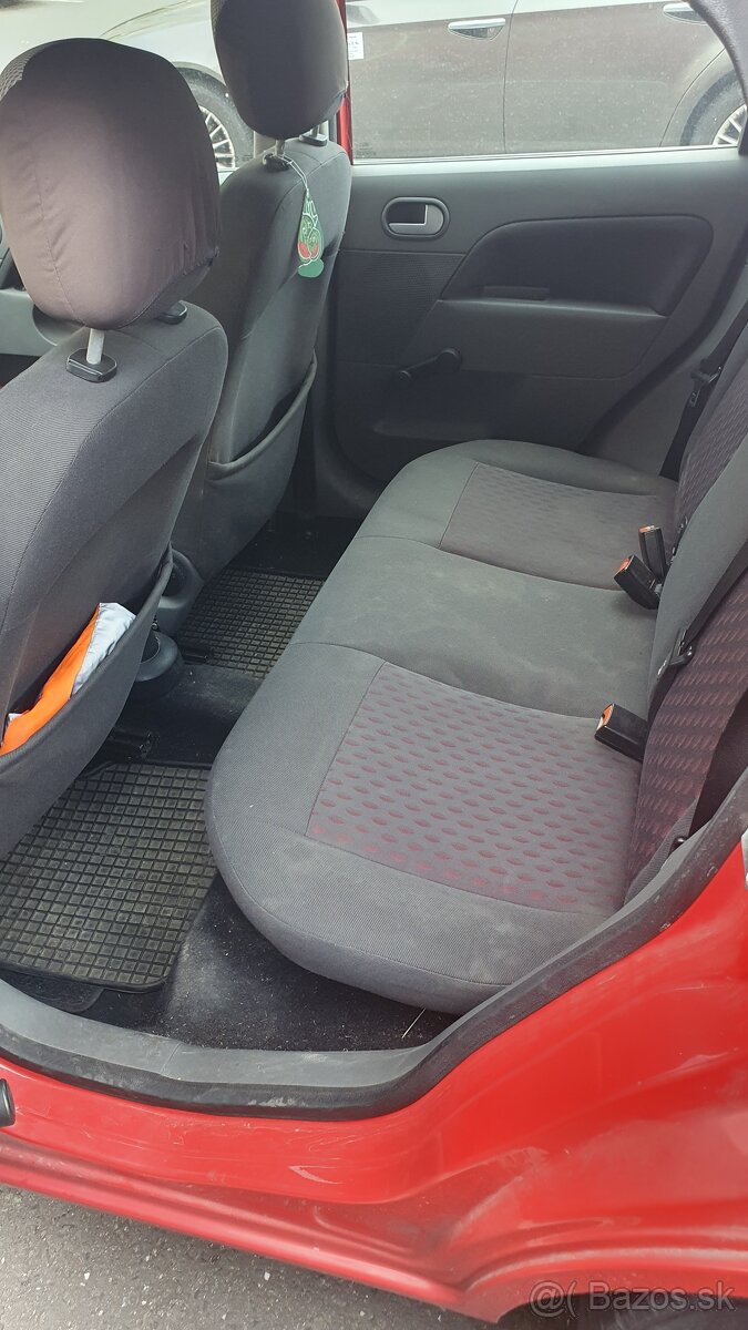Ford Fiesta 1.4 TDCi 2002 - 4