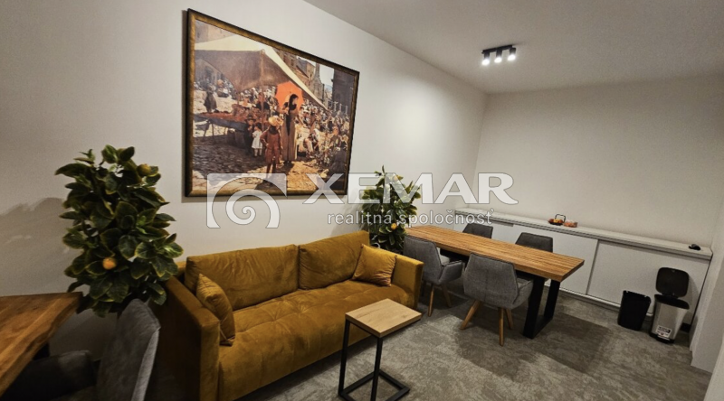 Prenájom: Exkluzívne kancelárske priestory v Banskej Byst... - 4