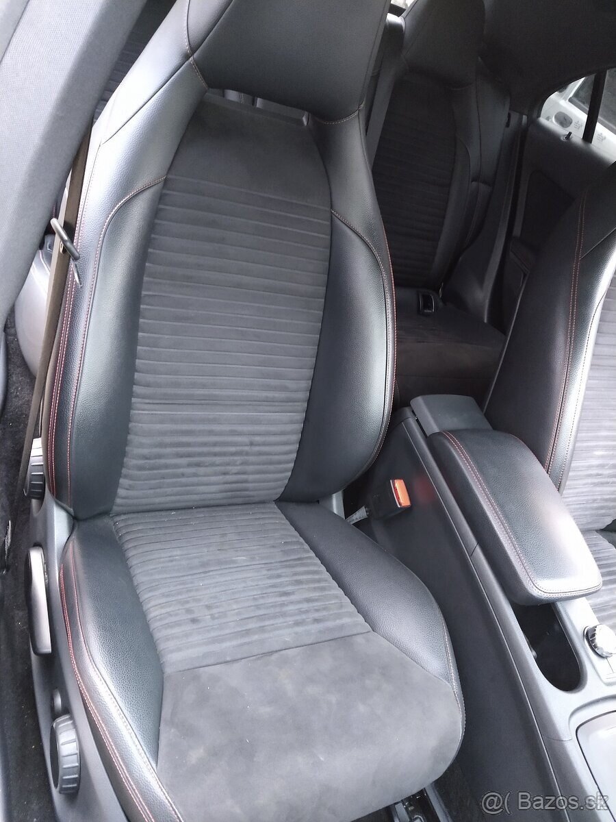 Mercedes benz CLA 250 (C117) 3/2013 - zbylé náhradní díly - 4