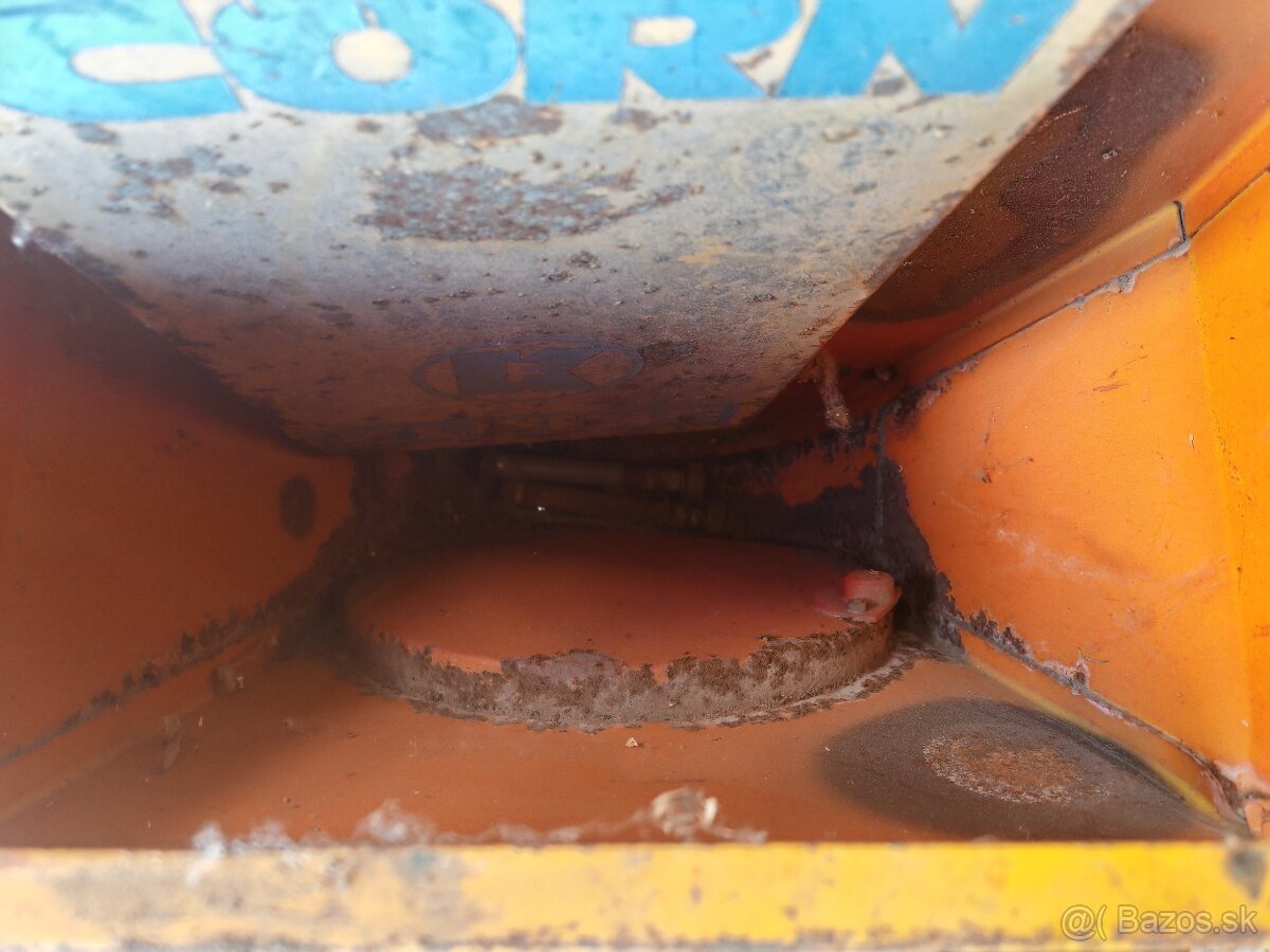 Sejačka na kukuricu - 4