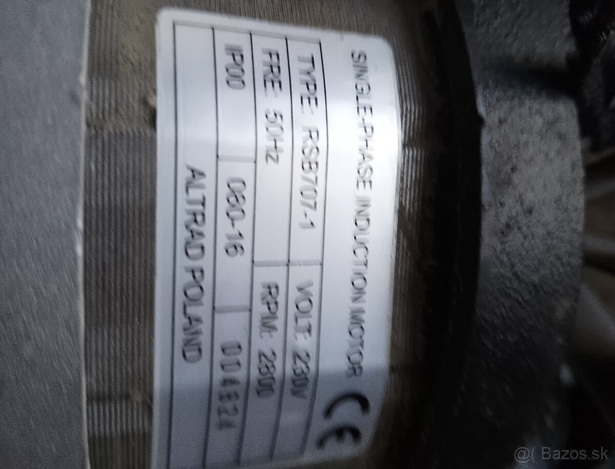 Predám elektro motor do miešačky na betón - 4
