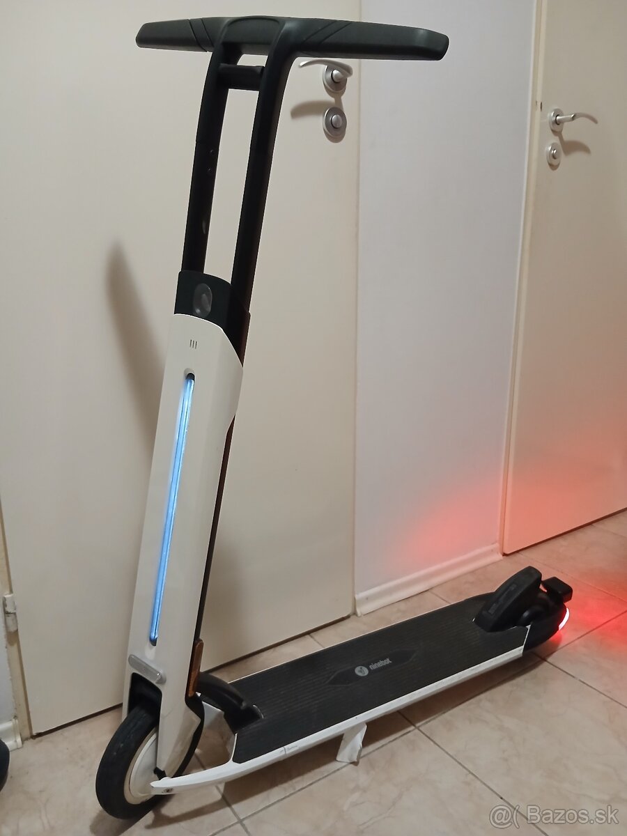 Elektrická kolobežka Ninebot Air R15E - 4