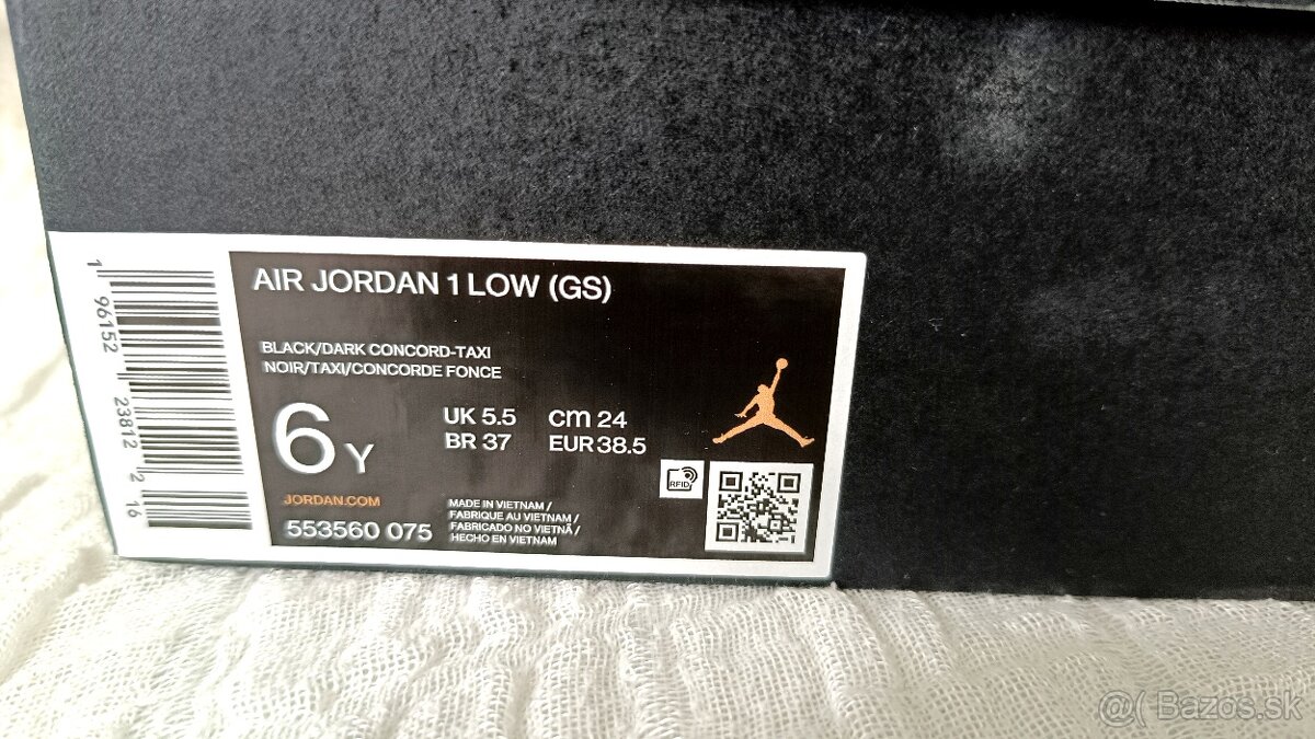 Air Jordan 1 Low (GS) - 4