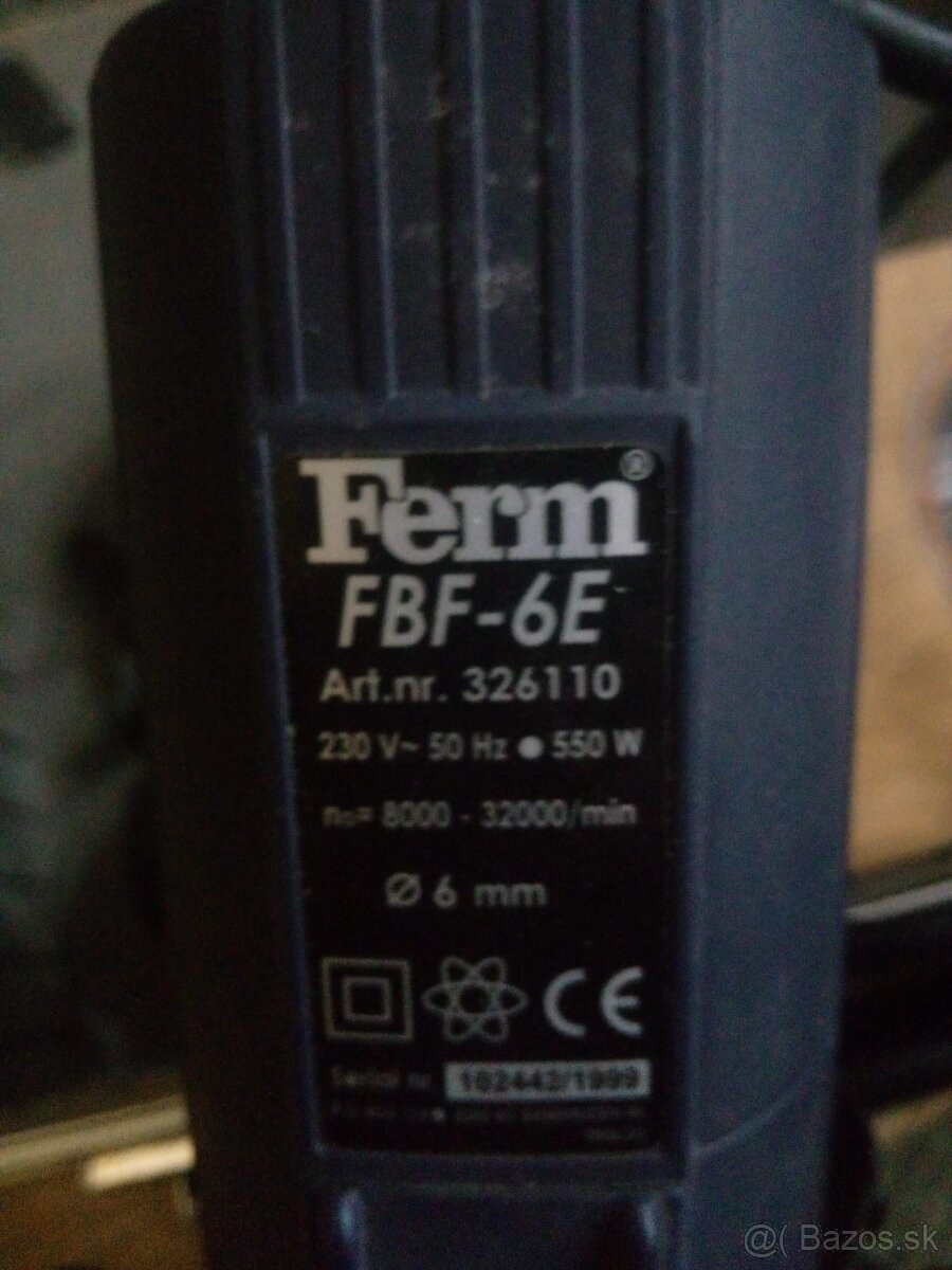 Horna fréza Ferm FBF 6E s kopec frézami. - 4