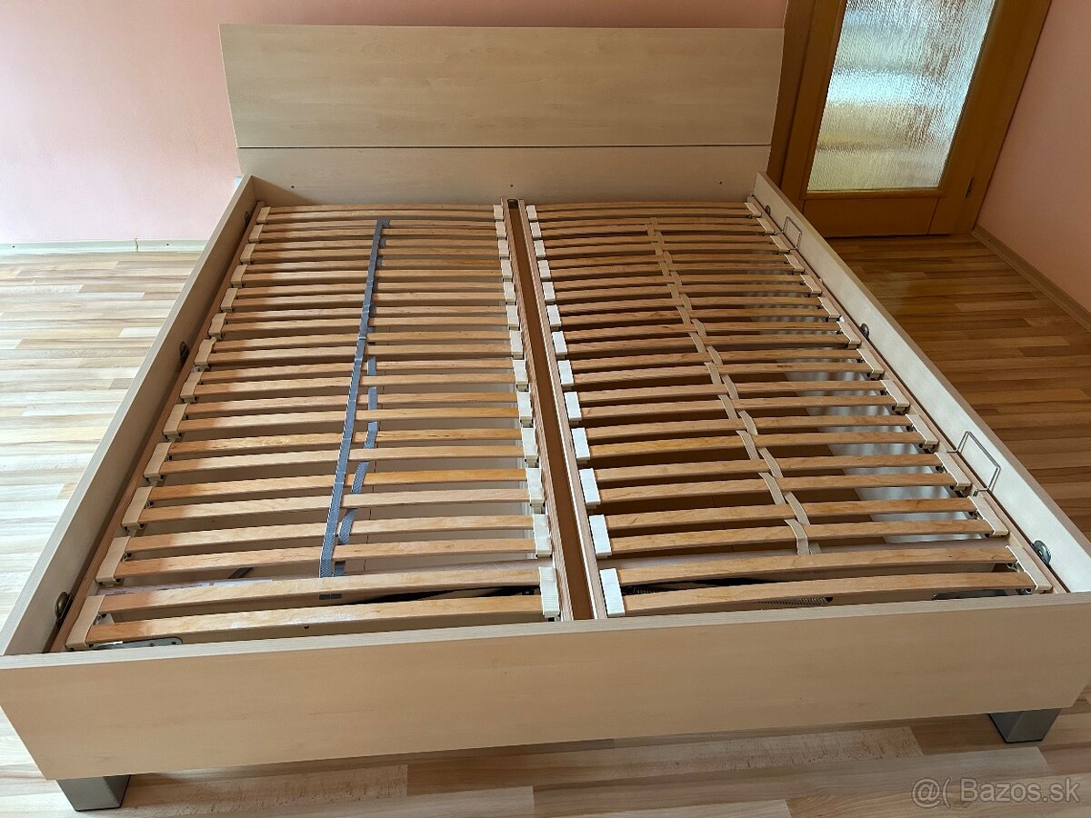 Manzelská posteľ s roštami - 4