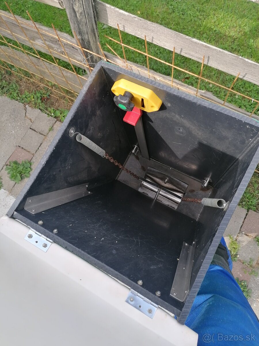 Predám krmitko pre ošípané - 4