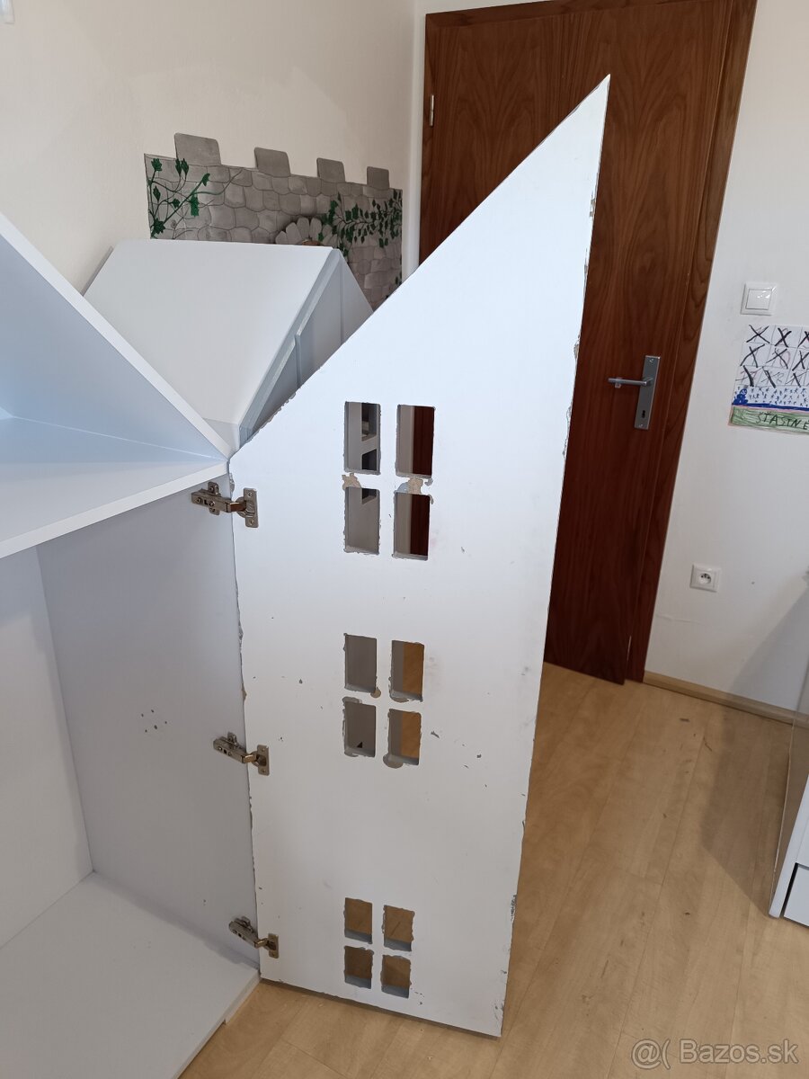 Skrine vyrobené stolarom na mieru - 4